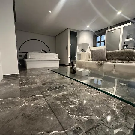 Minimal Cycladic & Patio Διαμέρισμα